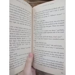 The anatomy of wings - Karen Foxlee 505176
