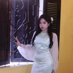 Váy lụa cổ yếm màu xanh lam size M(50-56kg; eo<70; ngực<85) 933775