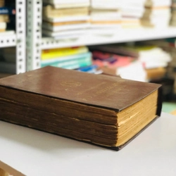 📚 CÁCH SỬ DỤNG DƯỢC PHẨM ĐẶC CHẾ TRONG VÀ NGOÀI NƯỚC 522689