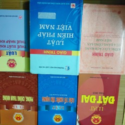 Giáo trình luật cũ cần pass 193410