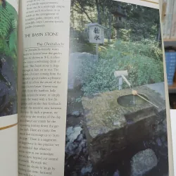 THE ART OF JAPANESE GARDENS (NGHỆ THUẬT CỦA SÂN VƯỜN NHẬT BẢN) - HERB GUSTAFSON 752637