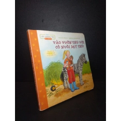 Vào vườn thú với cô nuôi dạy thú Evelyn Frisch & Barbara Jelenkovich 2018 mới 60% bẩn bìa HCM0710 33423