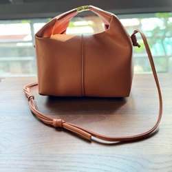 Túi xách juno và hápas. Đồng giá 250k 448727