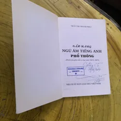 COMBO VĂN PHẠM TIẾNG ANH THỰC HÀNH & CẨM NANG NGỮ ÂM TIẾNG ANH PHỔ THÔNG 737685