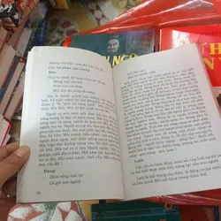 Nghệ Thuật Hiểu Người Dùng Người- Trung Nghĩa 702621