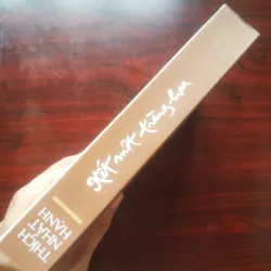 [Sách Phật Giáo] Kết Một Tràng Hoa (Thích Nhất Hạnh) 927769