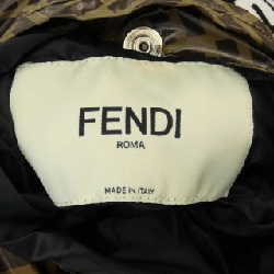 Áo khoác FENDI 633974
