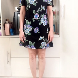 Đầm mini thêu hoa  493930