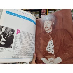 PAUL MCCARTNEY : THE ILLUSTRATED – GEOFFREY GIULIANO 120276