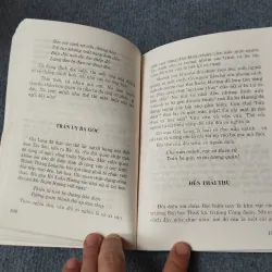 HỒ XUÂN HƯƠNG THƠ VÀ ĐỜI 729248