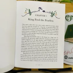 [Sách 2hand từ US] Like new 90% -  The Ickabog - J.K. Rowling 1006196