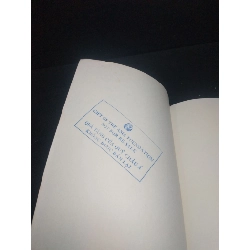 Militara Professionalism in Asia mới 80% ố nhẹ có mộc xanh HCM.TN0612 923274