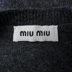 MIU MIU MIU MIU Logo DNA02T SOOO 13WS Áo khoác cardigan 631990