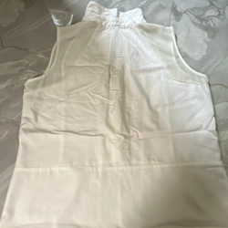 Áo thun phối voan trên vai phom dài 457776