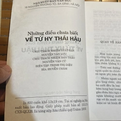 NHỮNG ĐIỀU CHƯA BIẾT VỀ TỪ HY THÁI HẬU (XB 2005) 518416