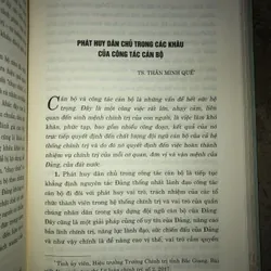 Tư tưởng Hồ Chí Minh về cán bộ và công tác cán bộ  695653