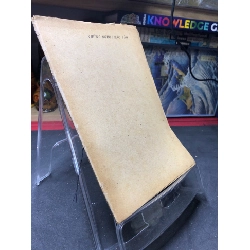 Những người báo bão 1983 mới 50% ố bẩn bung gáy nhẹ Vân Thảo HPB0906 SÁCH VĂN HỌC Rebooks.vn