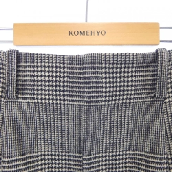 【Mã giảm giá】Chân váy BLAMINK 651040