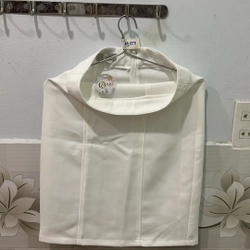 Chân váy ngắn màu trắng size S