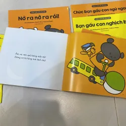 Bộ sách 10 cuốn : cùng chơi với gấu con 0-3 tuổi rất hữu dụng - EHON NHẬT BẢN  1027480