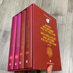 Biên niên lịch sử hội liên hiệp phụ nữ việt nam 1930 - 2012. 4a4 757014