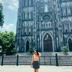 Set áo tay dài, chân váy