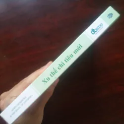 [Sách Kinh Tế] Spend Shift - Xu Thế Chi Tiêu Mới (John Gerzema & Michael D'Antonio) 1020175