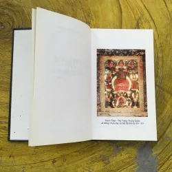  NGƯỜI ĐÀN BÀ VÀ CHIẾC CHÉN BẠC- PHẠM XUÂN HIẾU  787950