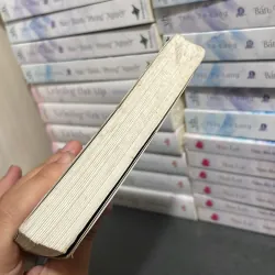 (Văn học) - Lâu đài bay của pháp sư Howl - Diana Wynne Jones 1003813