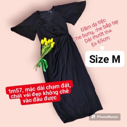 Đầm nữ trẻ trung còn khá mới