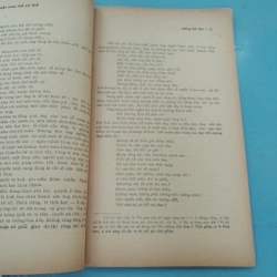TẠP CHÍ HIỆN ĐẠI THÁNG MƯỜI MỘT-1960 SỐ 8
 473598