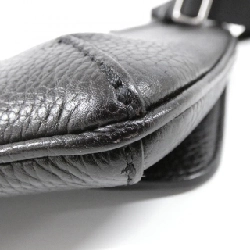 Túi đeo vai SADDLE STITCHED LINE FLAT REPORTER L1001327 của Cartier - Hàng hiệu Authentic 767642