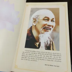 Bác Hồ với báo chí thủ đô Ánh sáng soi đường 974780