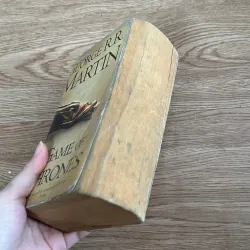 A Game of Thrones - George R. R. Martin 782905