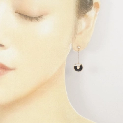 Khuyên tai Cartier Amulet 665512