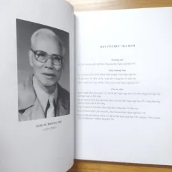 Sách: Giáo sư Hoàng Phê với Tiếng Việt và chuẩn hoá Tiếng Việt - Viện ngôn ngữ học 736857