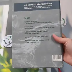 [MIỄN PHÍ BỌC SÁCH] Về Đại Thắng Mùa Xuân Năm 1975 990209