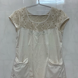 Áo kiểu thời trang ,size XL, tình trạng còn mới 537123