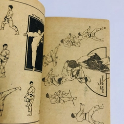 TUỔI TRẺ VÀ VÕ THUẬT  - 141 trang, nxb: 1988 542122