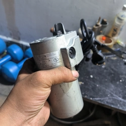 Soi gỗ makita
