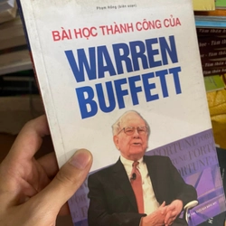 Sách Bài học thành công của Warren Buffett - Phạm Hồng biên soạn