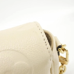 Ví Louis Vuitton Monogram Empreinte trên dây chuyền Ivy M82210 Túi đeo vai 608925