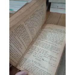 Points of view: An anthology of short stories - Edited by James Moffett and Kenneth R. McElheny 736398