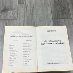 Phan tứ tác phẩm văn học được giải thưởng hồ chí minh. 3a4 542806