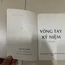 Vòng tay kỷ niệm - Quỳnh Dao (c47) 938646