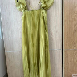 Váy lụa xinh đẹp 452466