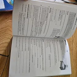 Awful Auntie
 739551