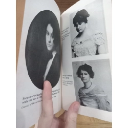 Portrait of an artist: A biography of Georgia O'Keeffe - Laurie Lisle 527604