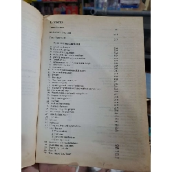 Right Word Wrong Word (Words and structures confused and misused by learners of English) - L. G. Alexander - mới 80% ố - HỌC NGOẠI NGỮ - HCM3012 749771