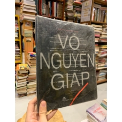 CHÂN DUNG NGHỆ THUẬT VÕ NGUYÊN GIÁP - Tạ Đức